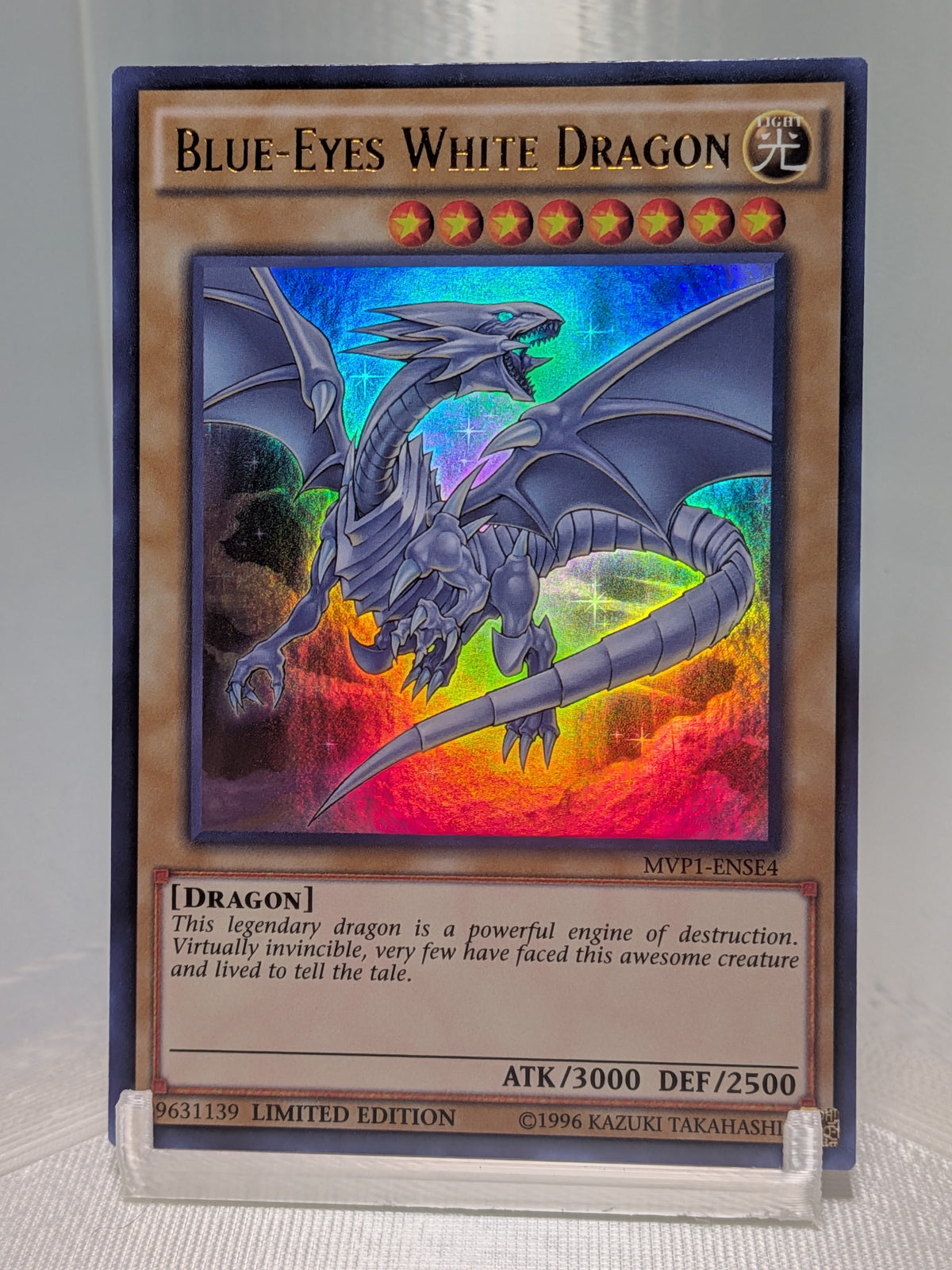 Blue-Eyes White Dragon - MVP1-ENSE4 - Limited Edition