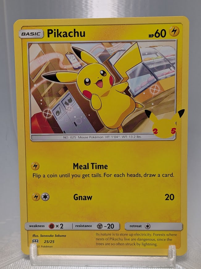 Pikachu 25/25 - Mint Condition